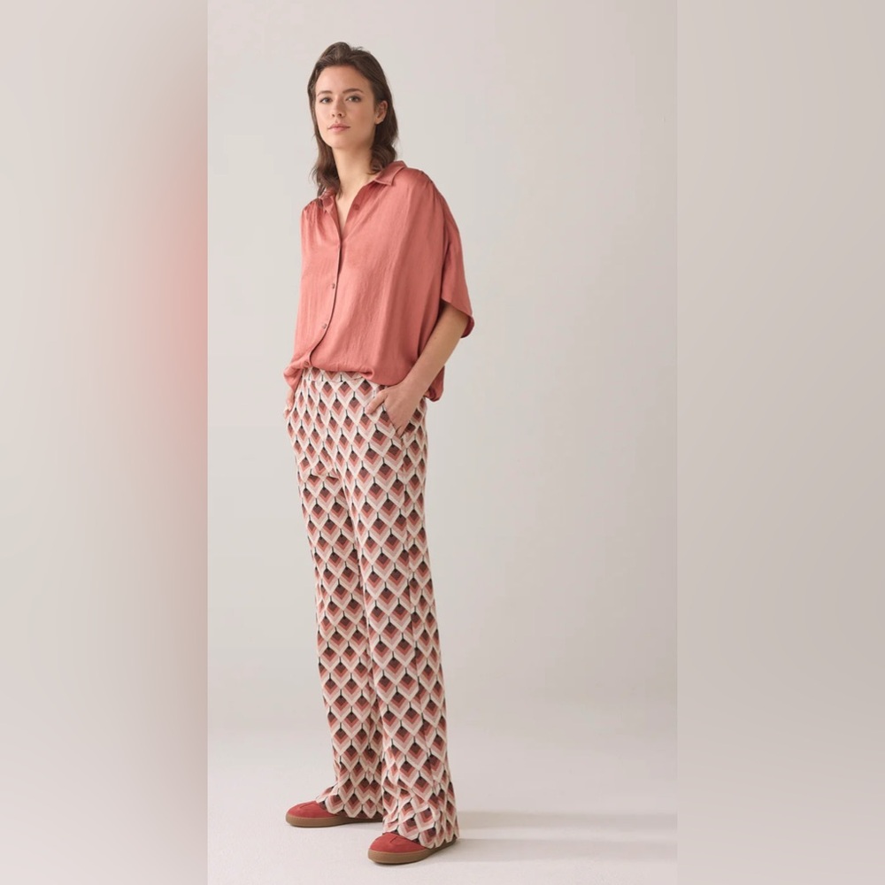 FLARED TROUSERS GRAPHIC JACQUARD